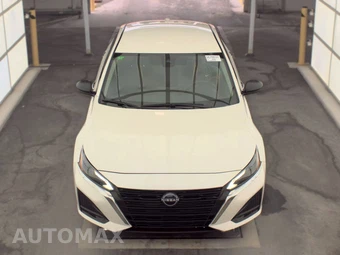 2024 Nissan Altima SV - miniatura 2