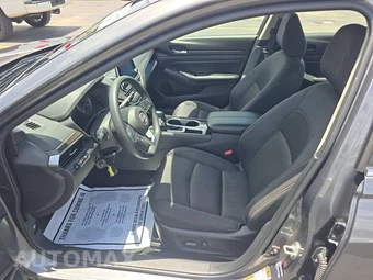 2024 Nissan Altima SV – miniatura 7