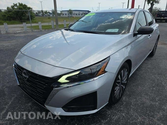 2024 Nissan Altima SV