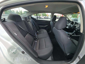 2024 Nissan Altima SV – miniatura 16