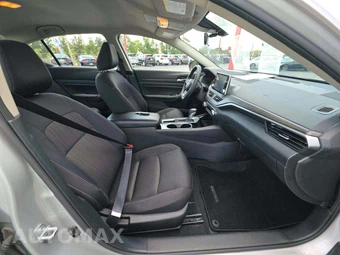 2024 Nissan Altima SV – miniatura 18
