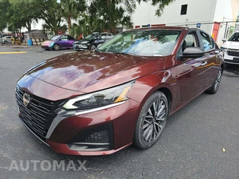 2024 Nissan Altima SV