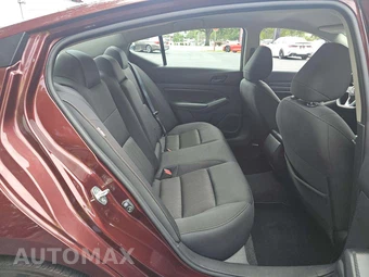 2024 Nissan Altima SV – miniatura 16