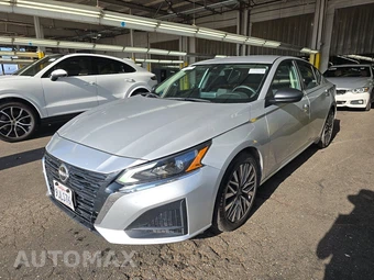 2024 Nissan Altima SV