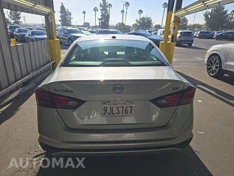 2024 Nissan Altima SV – miniatura 5