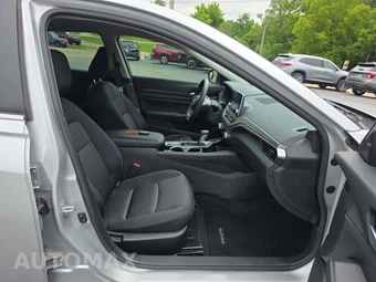 2024 Nissan Altima SV - miniatura 15