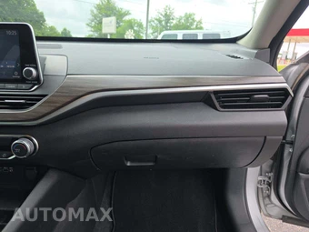 2024 Nissan Altima SV - miniatura 16
