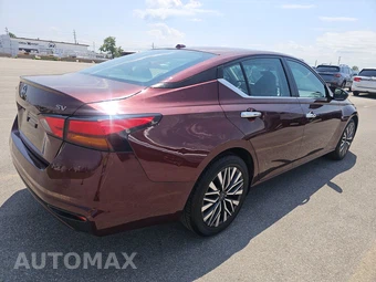 2024 Nissan Altima SV - miniatura 4