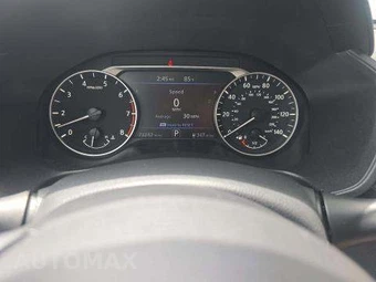 2024 Nissan Altima SV – miniatura 9