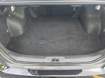 2024 Nissan Altima SV - miniatura 16
