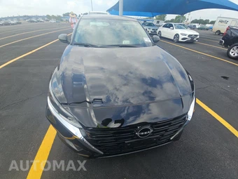 2024 Nissan Altima SV - miniatura 2