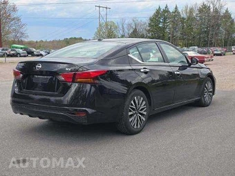 2024 Nissan Altima SV - miniatura 3