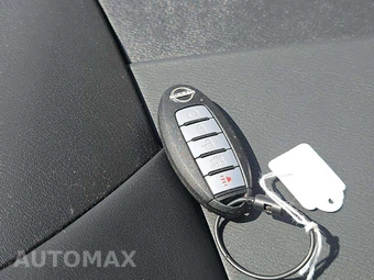 2024 Nissan Altima SV – miniatura 8