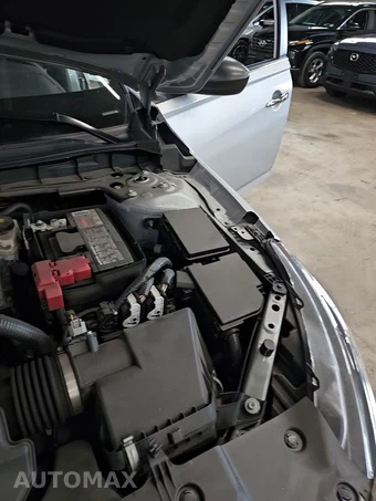 2024 Nissan Altima SV - miniatura 24