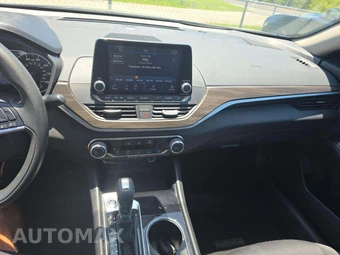 2024 Nissan Altima SV – miniatura 10