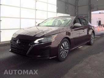2024 Nissan Altima SV