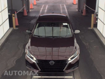 2024 Nissan Altima SV - miniatura 2