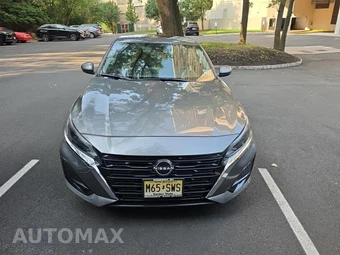 2024 Nissan Altima SV - miniatura 2