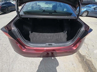 2024 Nissan Altima SV – miniatura 11