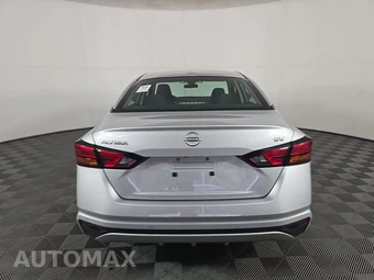 2024 Nissan Altima SV - miniatura 5