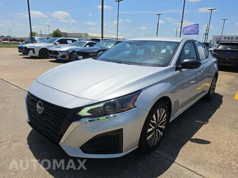 2024 Nissan Altima SV