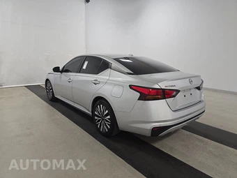 2024 Nissan Altima SV – miniatura 6