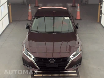 2024 Nissan Altima SV – miniatura 2