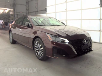 2024 Nissan Altima SV – miniatura 3