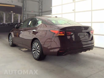 2024 Nissan Altima SV – miniatura 6