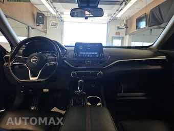 2024 Nissan Altima SV – miniatura 11