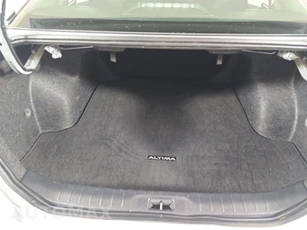 2024 Nissan Altima SV - miniatura 17