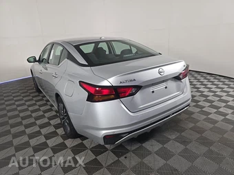 2024 Nissan Altima SV - miniatura 6