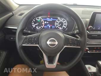 2024 Nissan Altima SV - miniatura 10