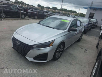 2024 Nissan Altima SV