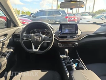 2024 Nissan Altima SV - miniatura 12
