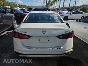 2024 Nissan Altima SV - miniatura 6