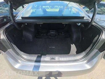 2024 Nissan Altima SV – miniatura 14