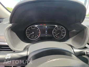 2024 Nissan Altima SV – miniatura 9
