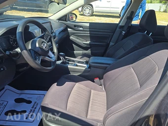 2024 Nissan Altima SV - miniatura 7