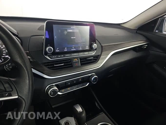 2024 Nissan Altima SV – miniatura 11