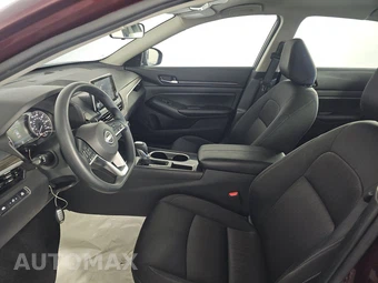 2024 Nissan Altima SV – miniatura 7