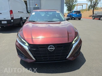 2024 Nissan Altima SV – miniatura 2