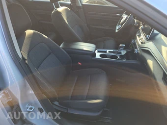 2024 Nissan Altima SV – miniatura 8