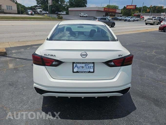 2024 Nissan Altima SV - miniatura 3