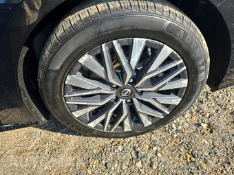 2024 Nissan Altima SV – miniatura 9