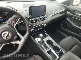 2024 Nissan Altima SV – miniatura 11