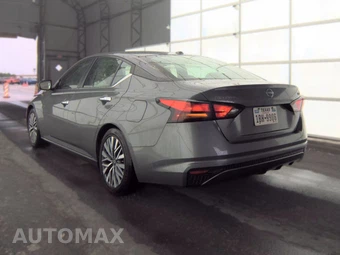 2024 Nissan Altima SV – miniatura 6