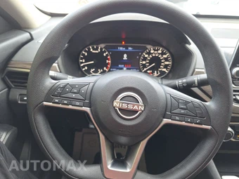 2024 Nissan Altima SV – miniatura 10