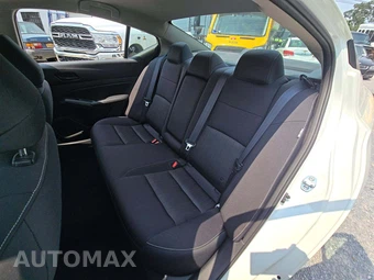 2024 Nissan Altima SV - miniatura 13