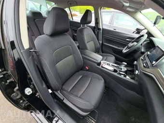 2024 Nissan Altima SV – miniatura 18
